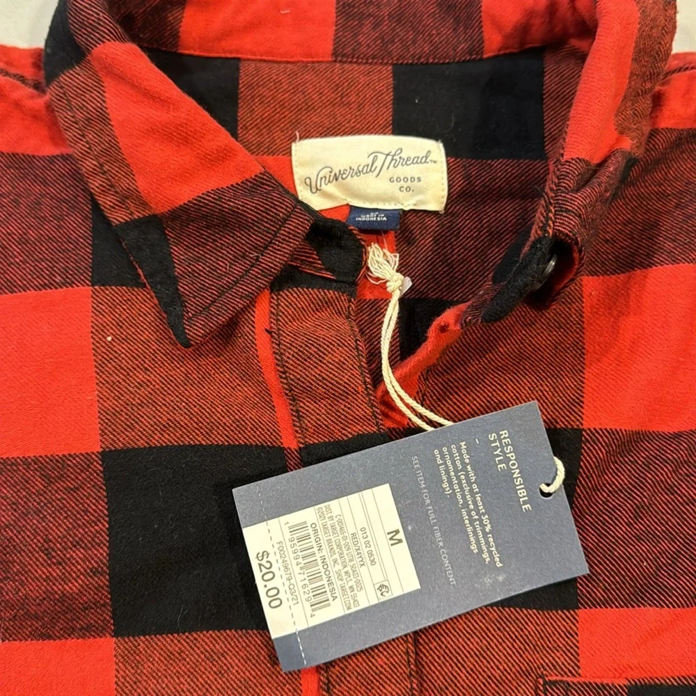 NWT button down - Picture 3 of 4